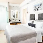Thessaloniki Riviera View Suites 1